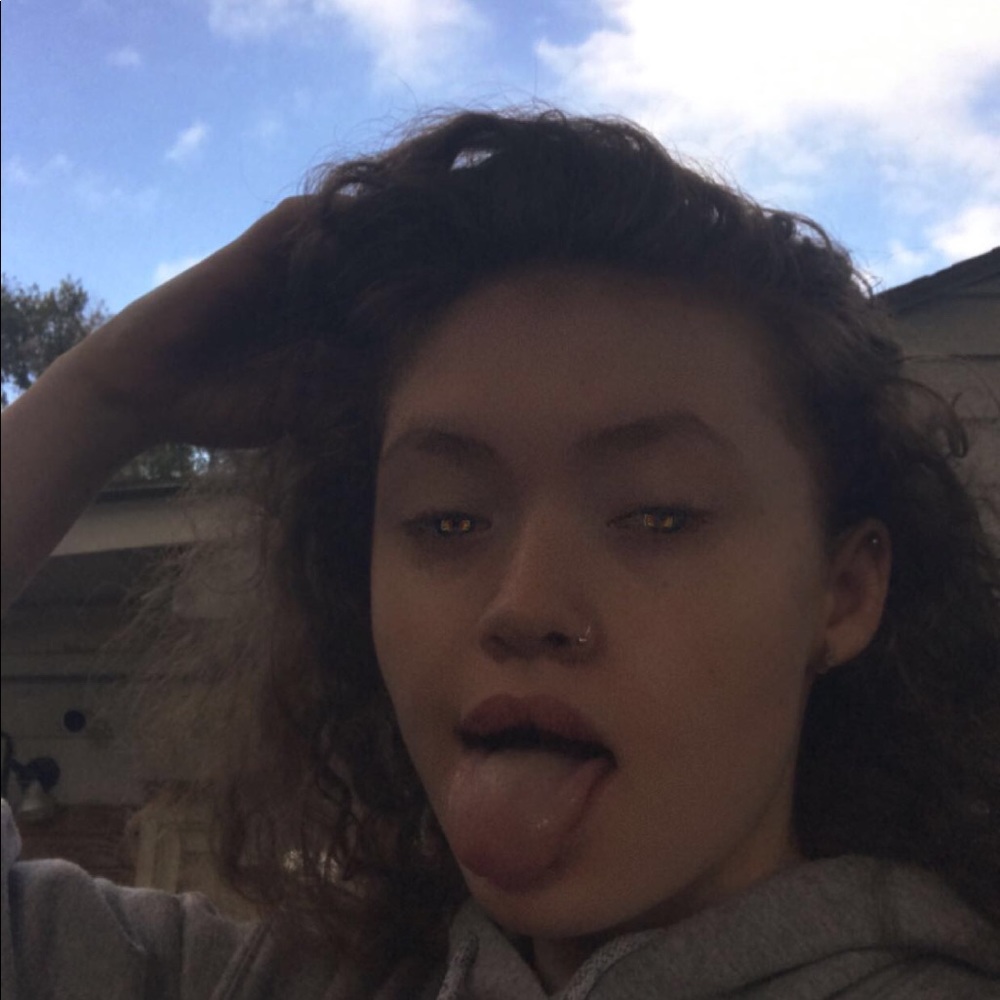 Meet your Posher, Katie